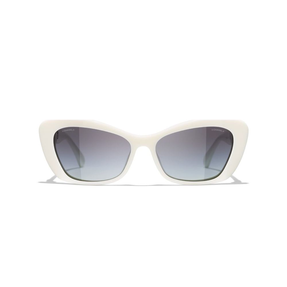 CHANEL Cat Eye Pearl White/Ivory Sunglasses with Gold Details - Picture 3 of 4